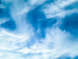 風と光と蒼い空